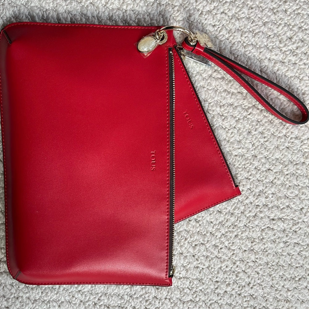 Tous Red Hold Clutch bag ❣️